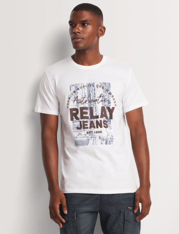 Camiseta Men's Relay Jeans Slim Fit CBD Areal View White Graphic T-Shirt
