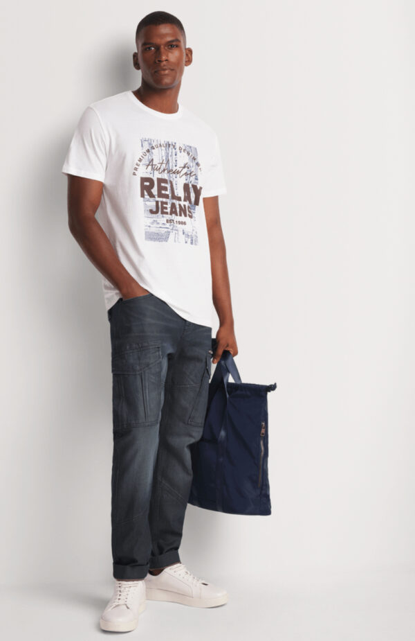 Camiseta Men's Relay Jeans Slim Fit CBD Areal View White Graphic T-Shirt - Image 2